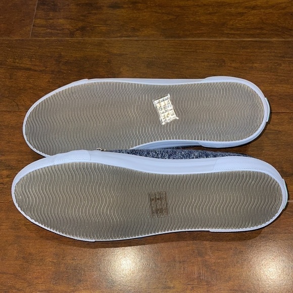 JACK ROGERS SNEAKERS size 10 - Picture 3 of 6